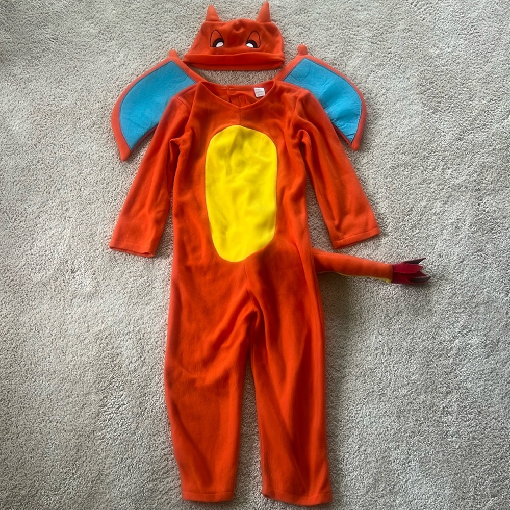 Pokemon kids costume, size medium